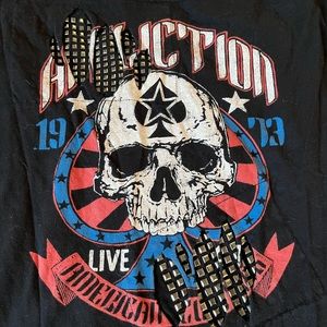 Affliction top